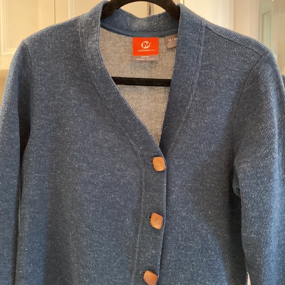 Merrell sweater - Picture 2 of 10